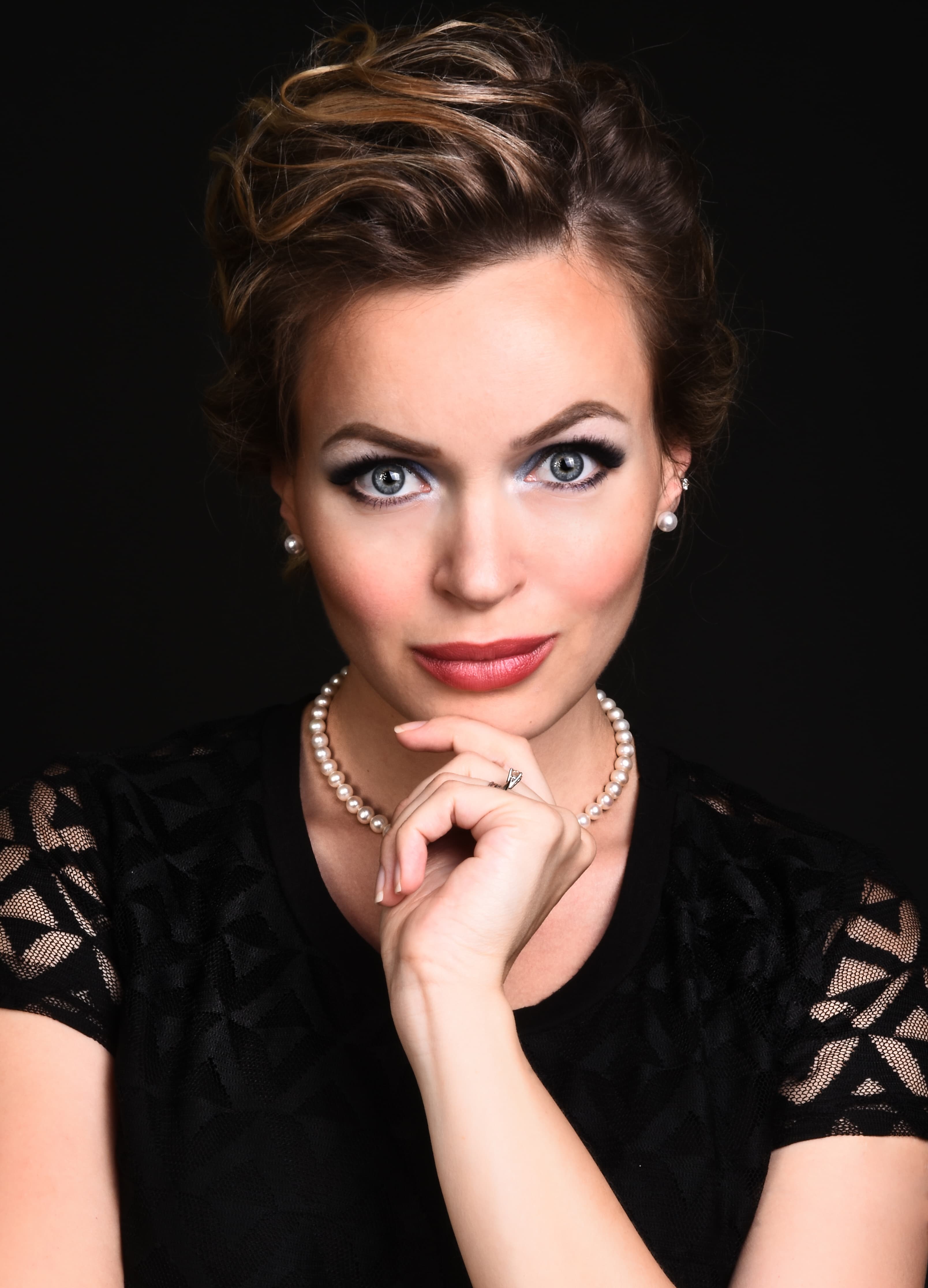 Veronika brook portrait